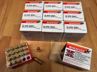 200 Patronen .45 WIN MAG von Winchester für die LAR Grizzly