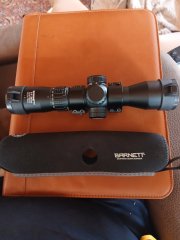 Barnett Raptor Zielfernrohr 2-7×36, beleuchtet, geschwindigkeitsabhängig