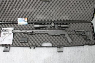 Messerschmitt MPR Repetierbüchse .308 Win Falke 5–30x56 Zielfernrohr Zweibein