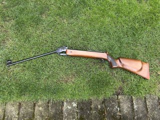 Diana Mod. 35 Luftgewehr – klassischer Knicklauf – Holzschaft