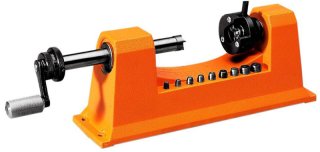 Lyman Hülsentrimmer #7862009 - Universal Case Trimmer Kit 9Pilots UniversalHH mit Carbide/Hartmetall