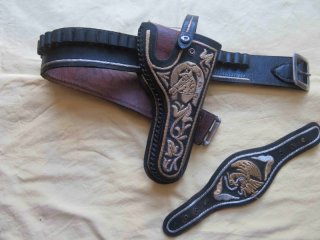 Antikes besticktes mexikanisches Holster mit Gürtel