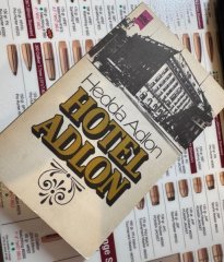 Hedda Adlon – „Hotel Adlon“ – Heyne Verlag – ISBN 3-453-00926-6 – Taschenbuch