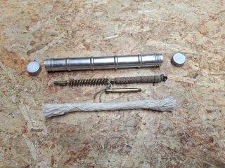 Original FN49 Putzzeug für den Schaft SAFN cleanig kit for buttstock 8mm Mauser