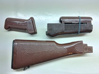 AK 47 East German Stock Handguard - DDR NVA MPi Schaft-Set Bakelit Kunststoff