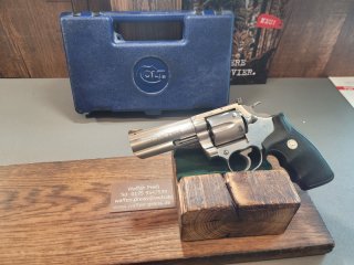 Revolver Colt King Cobra Stainless .357Mag.