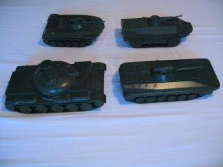 4x DDR Panzer Bundeswehr Ausbildungsmaterial KPz T62, SPz BMP, SPÄHPz BRDM-2, LL-SPz BMD-1