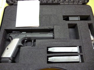 1 Pistole CZ 75 TS 2, Kal. 9mmLuger