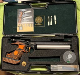 Steyr LP50 RF mit Zubehör