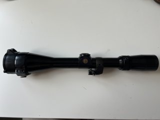 Leupold 3,5-10x42 inkl. Schwenkmonatge
