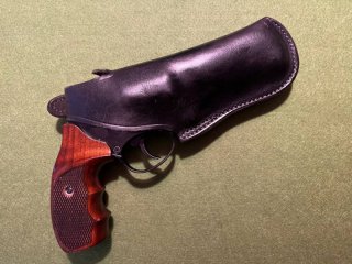 COLT "HANK SLOAN" REVOLVER GÜRTELHOLSTER COLT AUCH S&W ÄHNLICHE GRÖßREVOLVER 3-4,0"