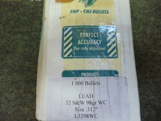 ca. 700 Geschosse .32S&W WC 98 gr.