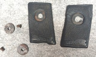 Griffschalen Walther Mod 9