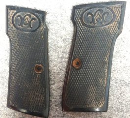 Griffschalen Walther Mod. 4