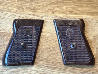Griffschalen Röhm RG 800