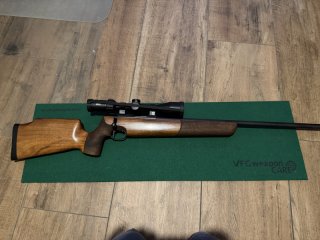 Walther KJS 11 .22 Hornet mit Meopta MeoSport R 3–15x50