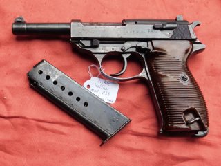 Walther ac 44, P38, Originalzustand, sehr guter Lauf, soweit ersichtl. nummerngl. Kal. 9 mm Luger