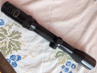 Schmidt & Bender 2,5-12x42 mit Fadenkreuz, 30mm Rohrdurchmesser
