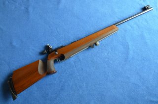 SCHÖNES MATCHGEWEHR ANSCHÜTZ 54 .22LR